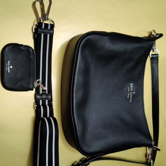 Kate Spade Bag With Convertible Straps and Coin Purse - Picture 3 of 4